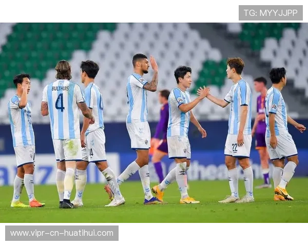 法甲争冠组保持高强度对抗，整体推进速度加快